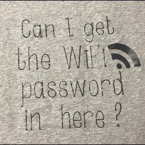 Y Women’s Graphic Maternity Shirt